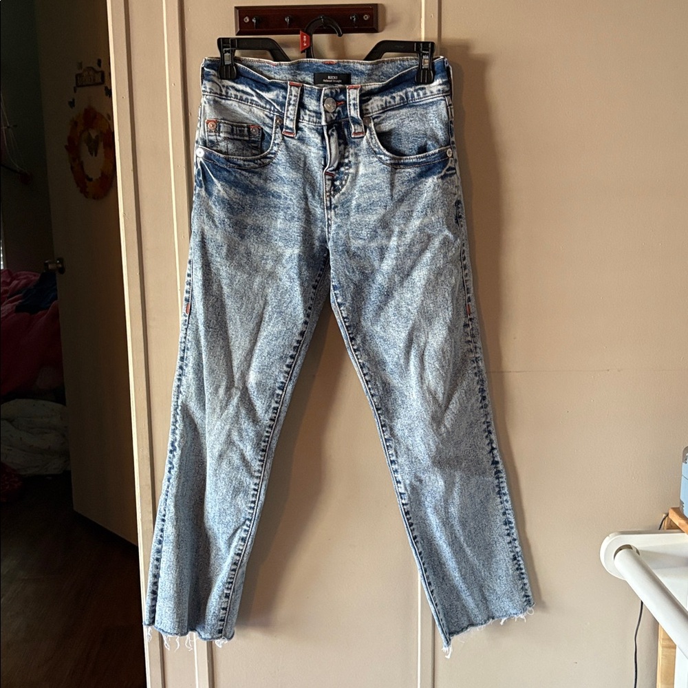 True Religion “RICKI” relaxed straight leg jeans 23” waist
NWOT